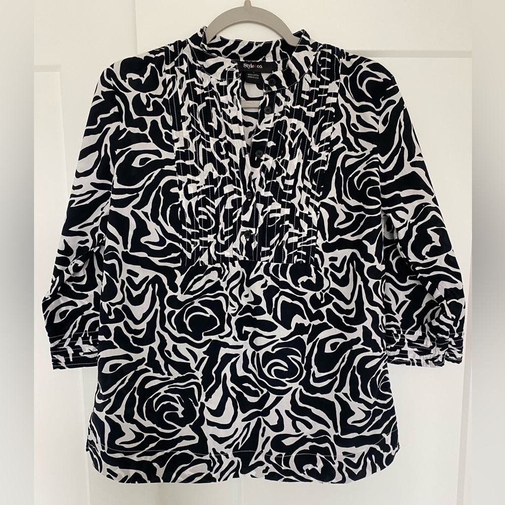 Gorgeous Style & Co Cotton black and white Tunic 3/4 sleeves Size 6